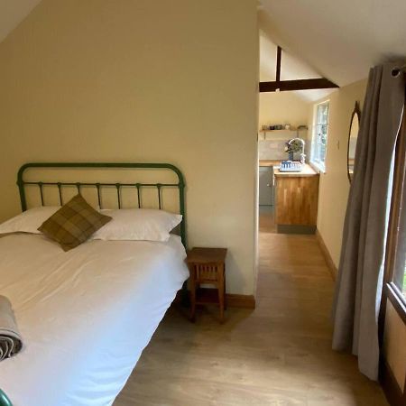 Orchard Cabin Herefordshire Wye Valley Ross-on-Wye ภายนอก รูปภาพ