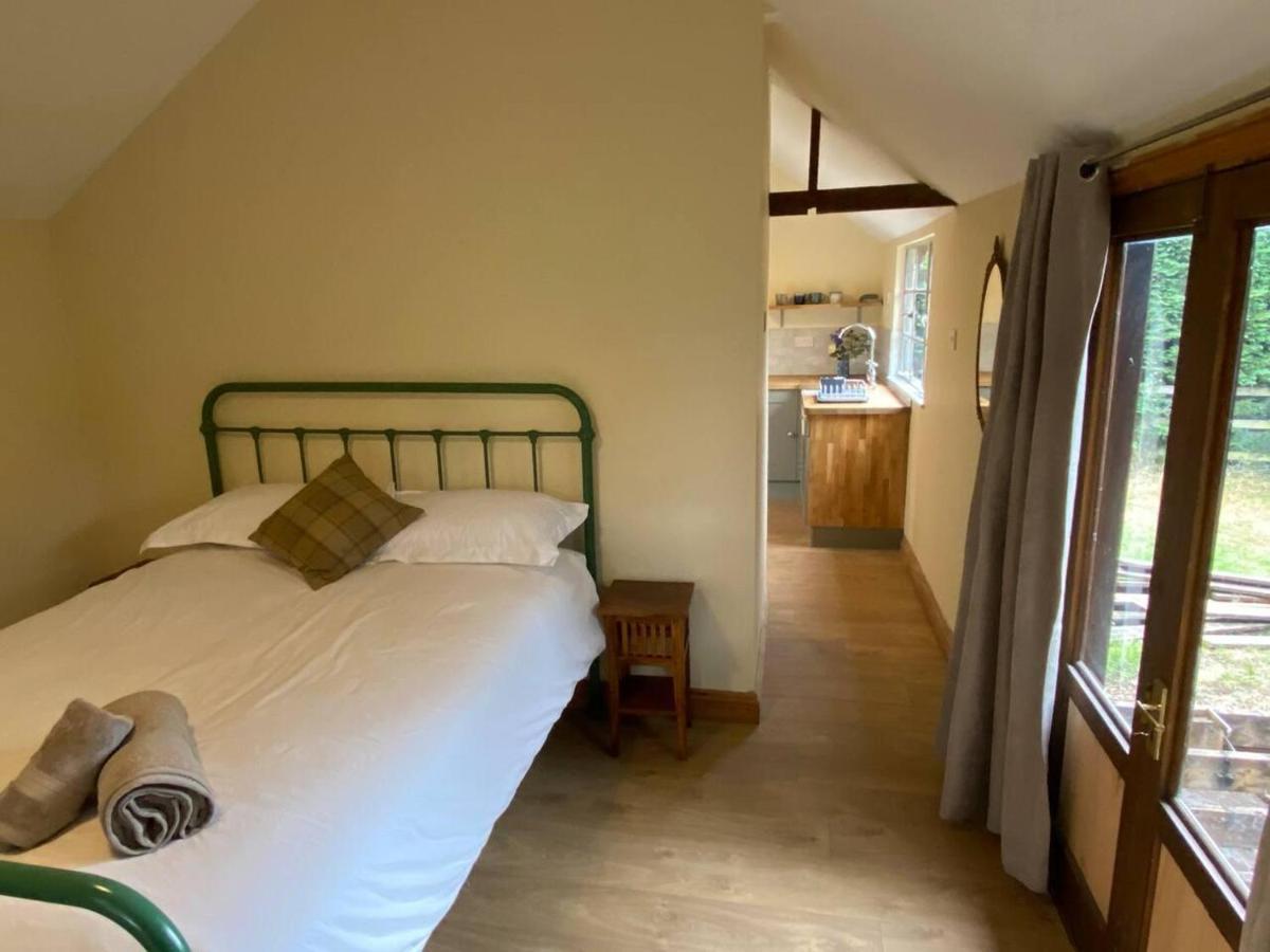 Orchard Cabin Herefordshire Wye Valley Ross-on-Wye ภายนอก รูปภาพ